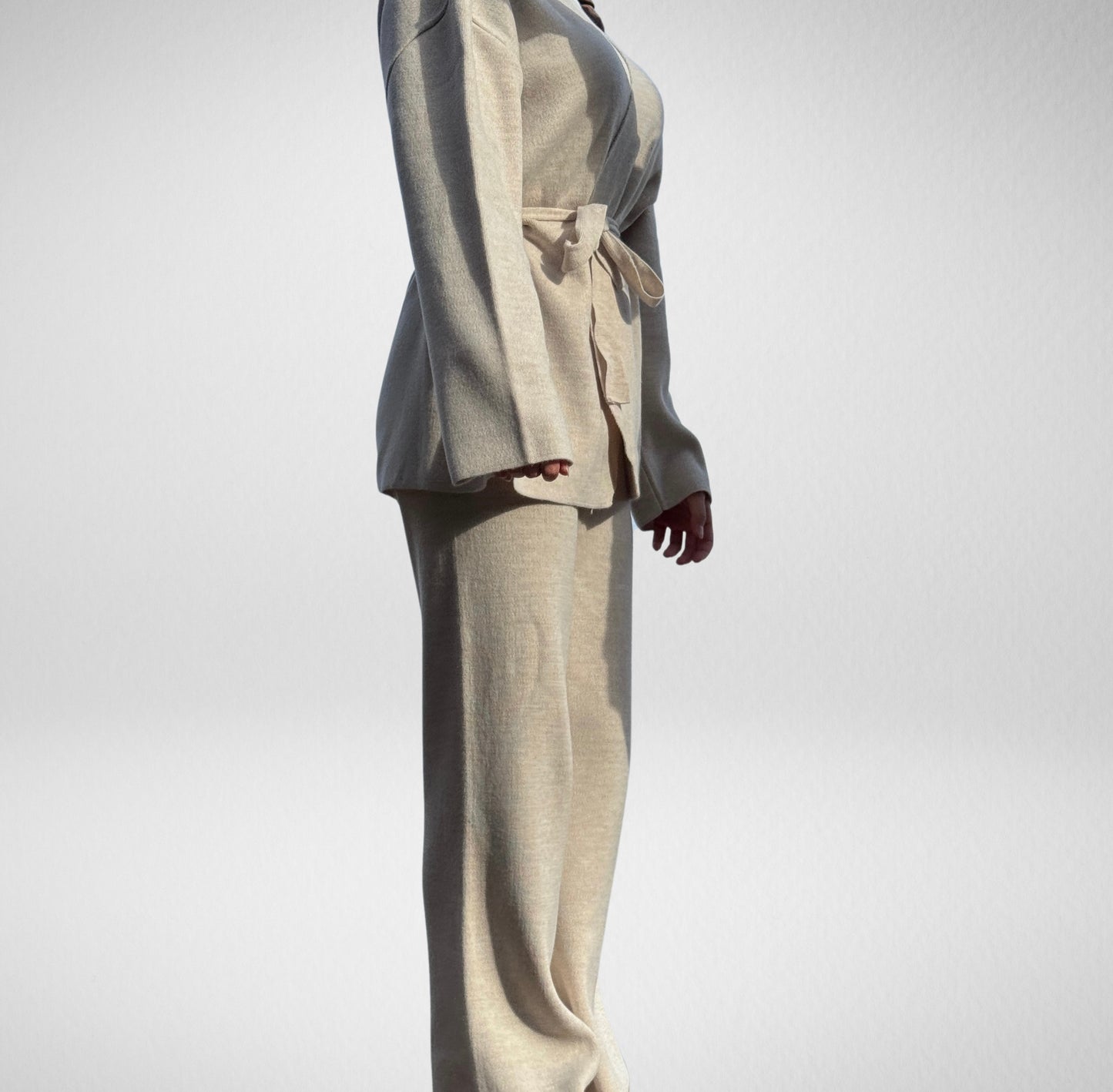 Chunky & Chick Cardigan- beige